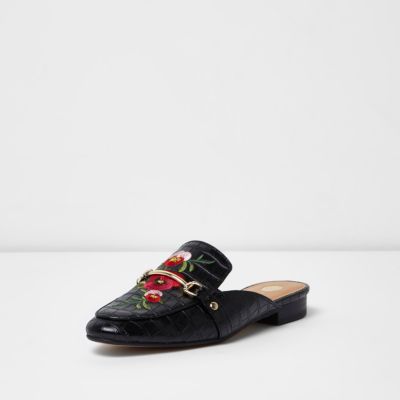 Black embroidered floral backless loafers